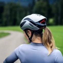 ABUS GameChanger Silver White Casque Aéro -Vestes De Pluie Soldes abus gamechanger silver white casque aero 4