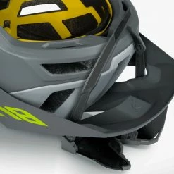 BLUEGRASS Rogue Core MIPS Casque VTT Noir 12 BLUEGRASS Rogue Core MIPS Casque VTT Noir -Vestes De Pluie Soldes bluegrass rogue core mips casque vtt noir 4