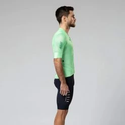 GOBIK Carrera 2.0 Unisex Mantis Maillot Manches Courtes Warm 2023 -Vestes De Pluie Soldes gobik carrera 20 unisex mantis maillot manches courtes warm 2023 5