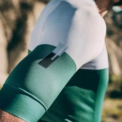 GOBIK CX Pro 2.0 Fern Maillot Manches Courtes Warm 2022 10 GOBIK CX Pro 2.0 Fern Maillot Manches Courtes Warm 2022 -Vestes De Pluie Soldes gobik cx pro 20 fern maillot manches courtes warm 2022 4