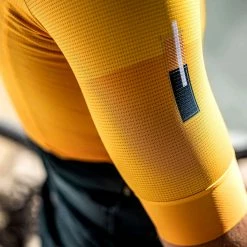 GOBIK CX Pro 2.0 Saffron Maillot Manches Courtes Warm 2022 -Vestes De Pluie Soldes gobik cx pro 20 saffron maillot manches courtes warm 2022 4