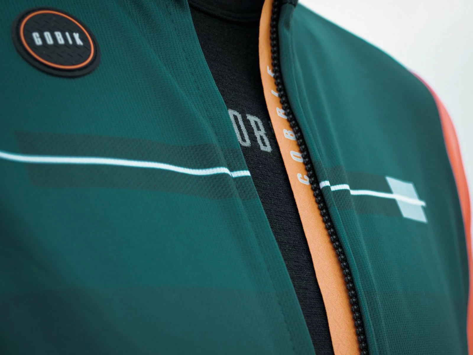 GOBIK Maillot Manche Longues Cobble Phoenix Hiver 2021/2022 5 GOBIK Maillot Manche Longues Cobble Phoenix Hiver 2021/2022 – Image 3