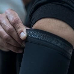 GOBIK Manchettes Légères Haru Pitch Black -Vestes De Pluie Soldes gobik manchettes legeres haru pitch black 3