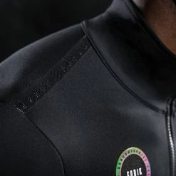 GOBIK X POLARTEC® Veste Envy Unisexe Jet Black 2023 -Vestes De Pluie Soldes gobik x polartec veste envy unisexe jet black 2023 2