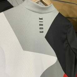 LVR CYCLES X GOBIK Maillot Manche Longues Atomic Pro 2022 24 LVR CYCLES X GOBIK Maillot Manche Longues Atomic Pro 2022 -Vestes De Pluie Soldes lvr cycles x gobik maillot manche longues atomic pro 2022 10